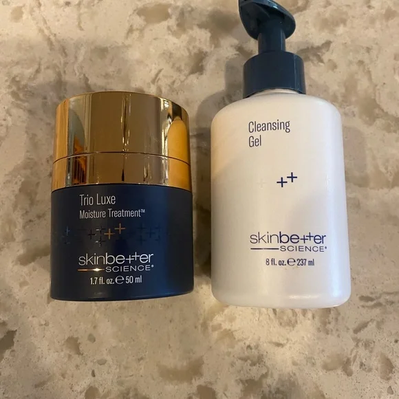 Trio Luxe Moisture Treatment and Cleansing Gel Set - Picture 1 of 8